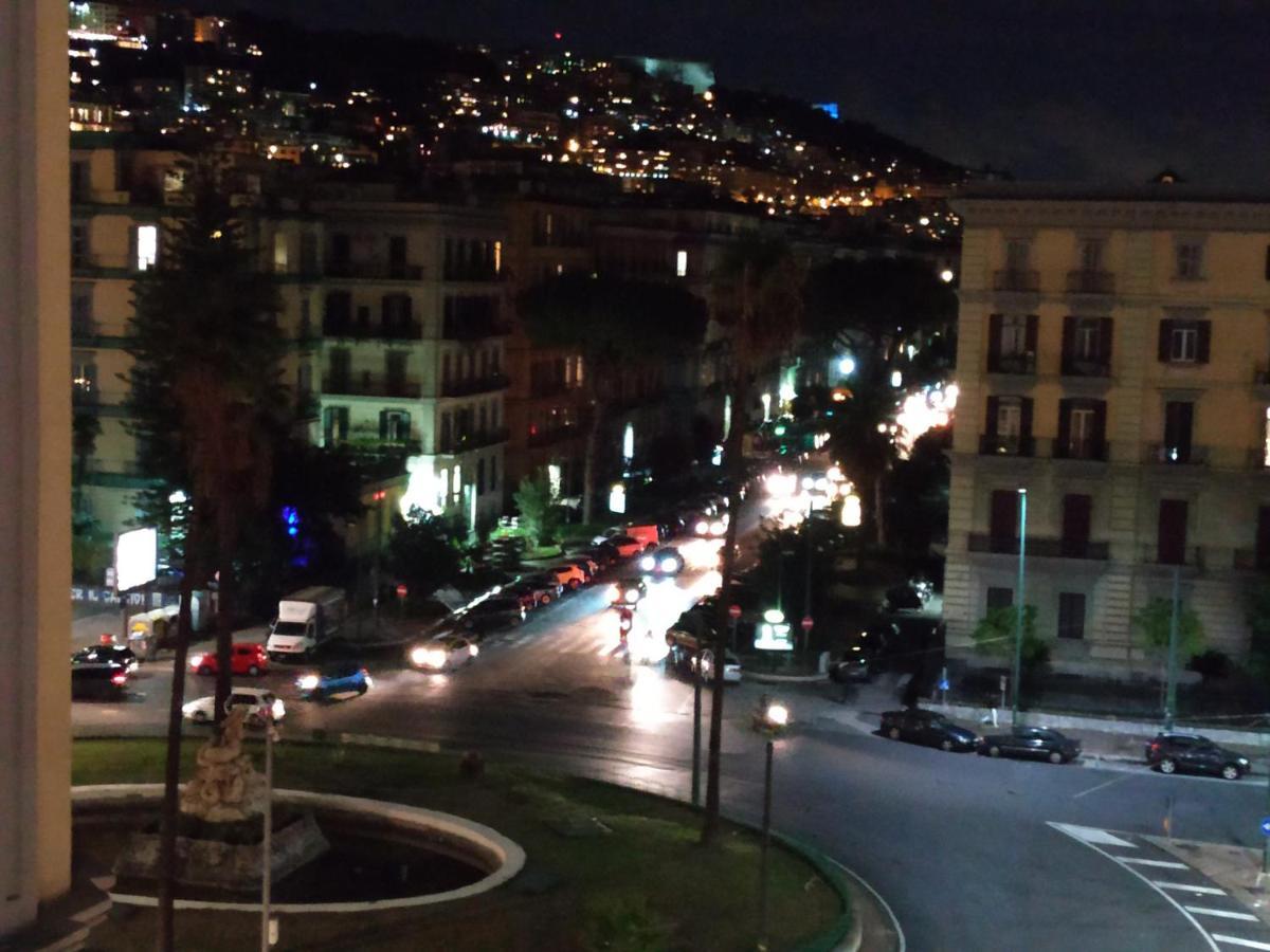 Sun&Thecity Napoli Exterior foto